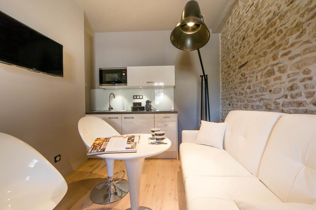 Maison Du Colombier Beaune  Szoba fotó